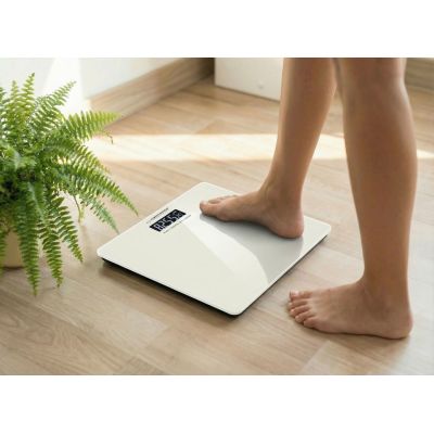 6. Esperanza Aerobic EBS002W bathroom scale (white)