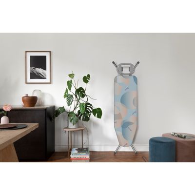 17. Vileda Bravo Plus ironing board