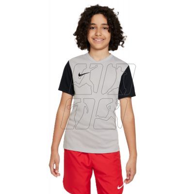 4. Nike Dri-Fit Tiempo Premier 2 Jr T-shirt DH8389-052