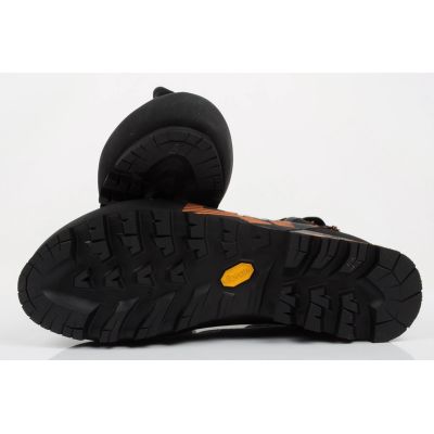 9. Croda BOA GTX men's sports trekking shoes durable black orange