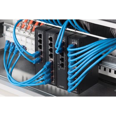 11. Digitus DIN rail panel for 482.6 mm (19") rack mounting, 3U