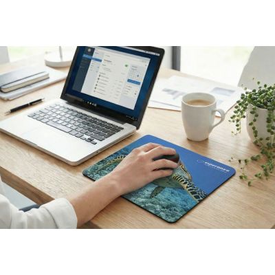 20. Esperanza Photo Mix Mouse Pad EA133