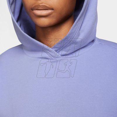 3. Nike Yoga Luxe Sweatshirt W DM6981-569