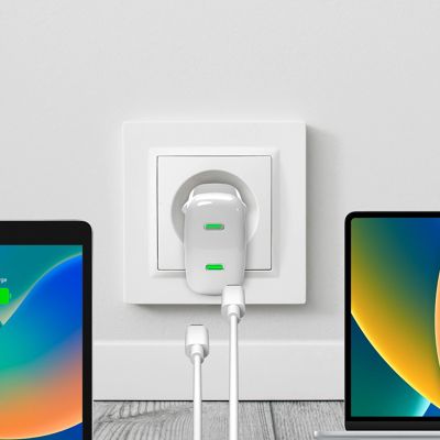 2. Puro MiniPro 35W GaN 2xUSB-C Wall Charger - White