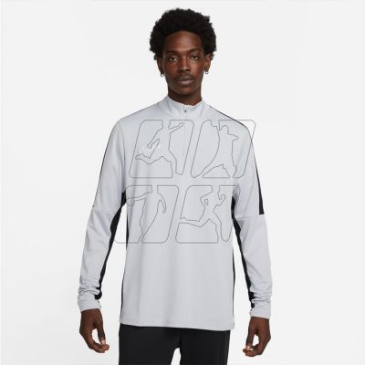 4. Sweatshirt Nike Academy 23 Dril Top M DR1352-012