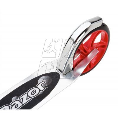 11. Razor A5 Lux Scooter 13073001 (silver)