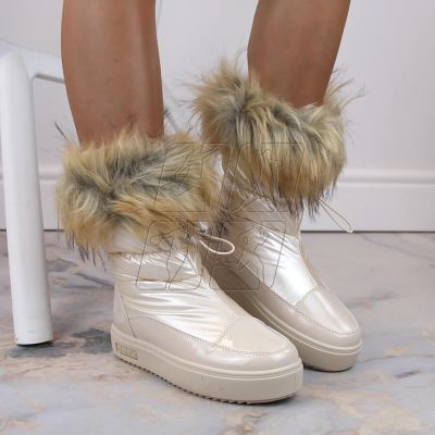 5. Big Star W INT1924B platform snow boots with fur, beige