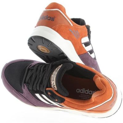 4. Adidas Tech Super M25460