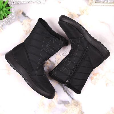 6. Insulated snow boots NEWS W EVE378A