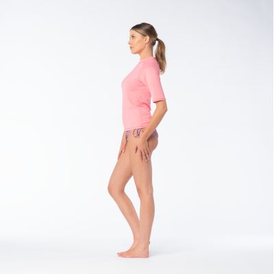 7. Women's UV UVER WMNS T-shirt