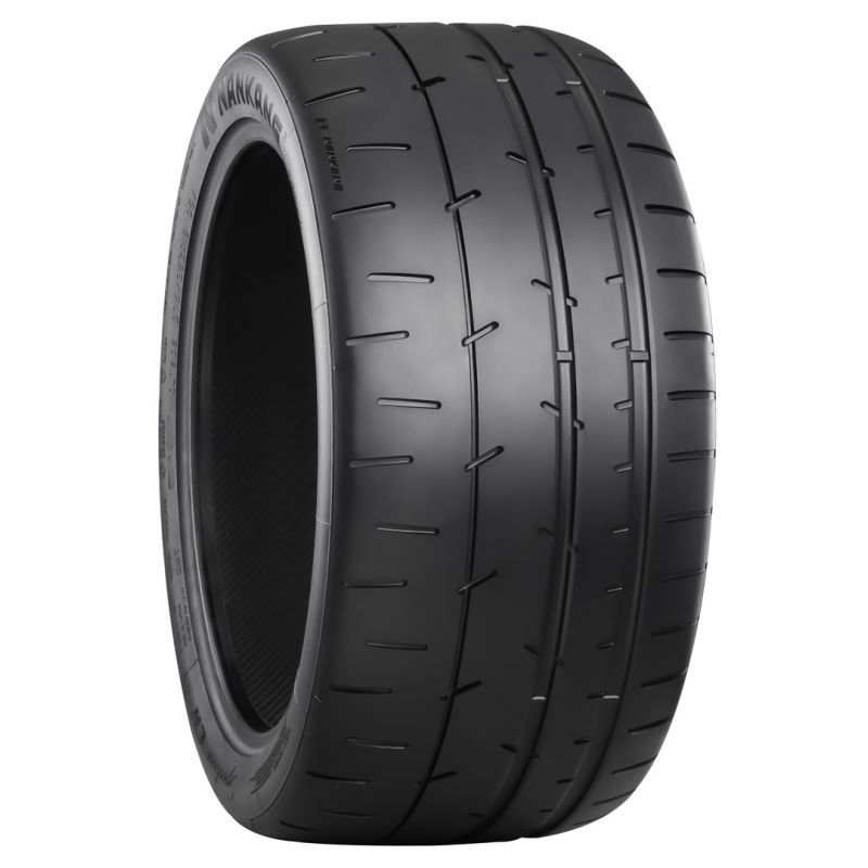 Tire 275/30 R20 97Y Nankang CR-S Label: DCB-73 dB