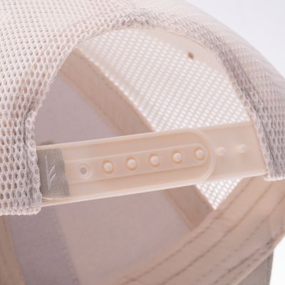 3. Women’s Cap LADY RAIGO