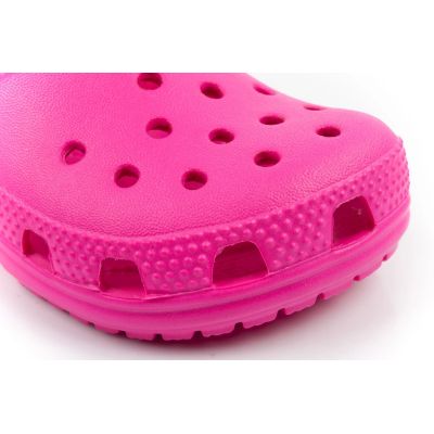8. Crocs Classic Clog T children's clogs sandals pink comfortable fashionable