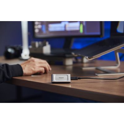 6. Kingston XS2000 External SSD Drive (2TB; USB 3.2; Silver; SXS2000/2000G)