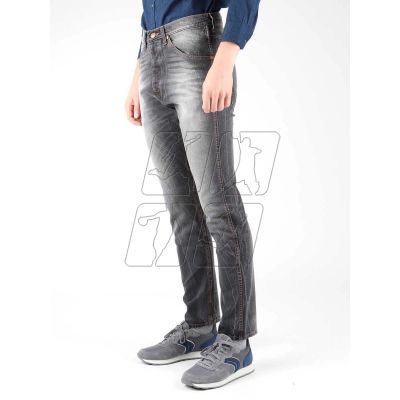 4. Wrangler Vedda jeans W12ZNP21Z