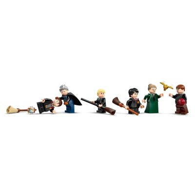 7. LEGO Harry Potter 76447 - Hogwarts Castle: Broomstick Flying Lesson