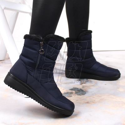 4. Insulated snow boots NEWS W EVE377B