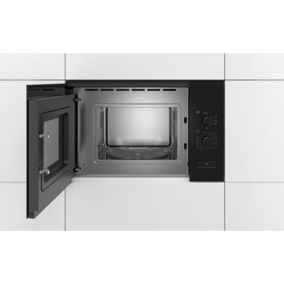 3. BOSCH BFL520MB0 microwave oven