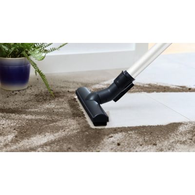 15. Bosch Serie6 ProSilence BGB6SIL0L Bagged Vacuum Cleaner