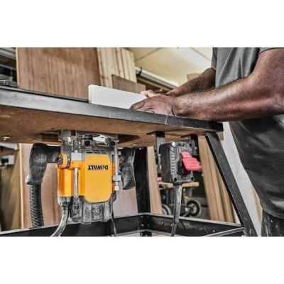 6. PLUNGE ROUTER DWE627KT DEWALT