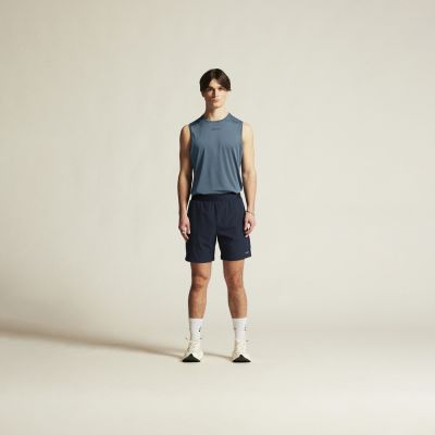 8. Craft Adv Essence 2-in-1 Shorts 2 M 92800660238