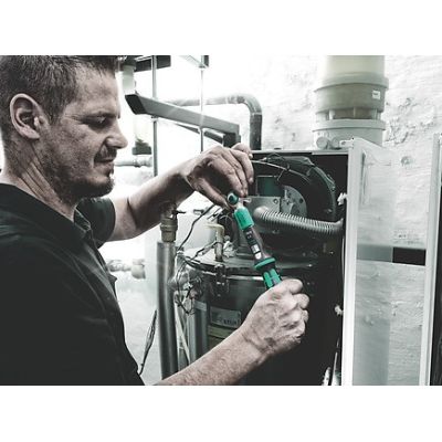 3. Safe-Torque A torque wrench 2 1/4'', 2-12 NM, 2-12 NM