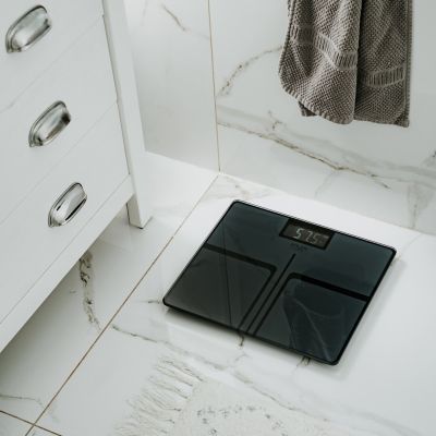 10. ADLER AD 8194s stripes bathroom scale
