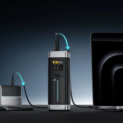 8. Powerbank Cuktech CUK00P23GLBK 210W 25000mAh Power Bank 2 x USB-C 1 x USB-A - Black