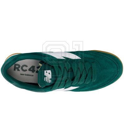 9. New Balance Unisex URC42SD shoes