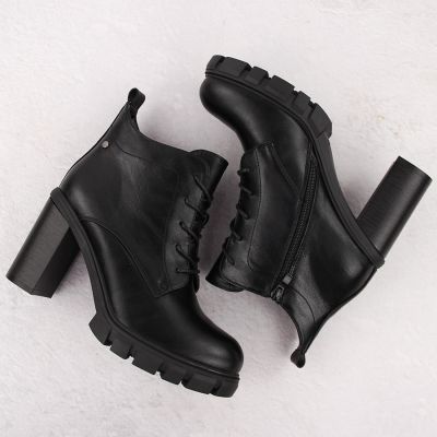13. Black women's block-heel ankle boots M.Daszyński SA218-8