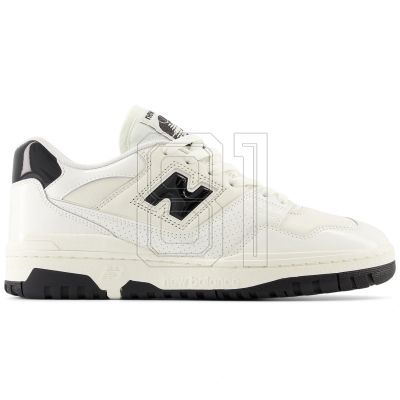 7. New Balance BB550YKF sports shoes