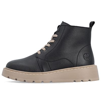 9. Women's leather ankle boots on a black platform Rieker 70405-01
