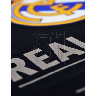 7. Real Madrid T-shirt M RM1CE90