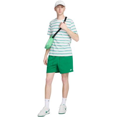 7. Nike Club Men's Green Shorts FN3520 365