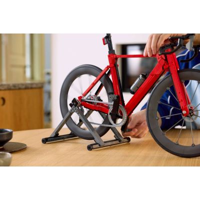 21. LEGO Icons 11380 - Road Bike