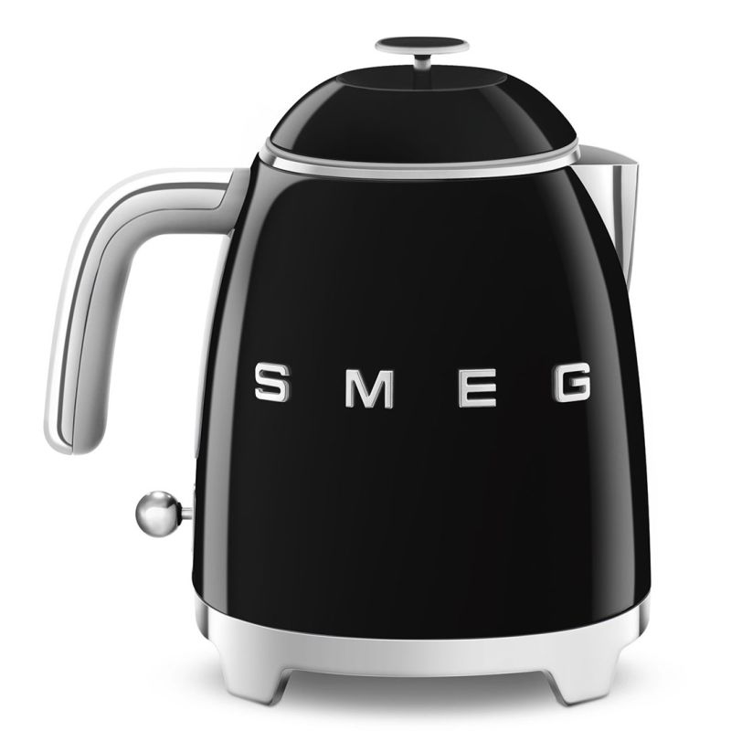 17. SMEG mini kettle 0.8L black Schwarz (KLF05BLEU)