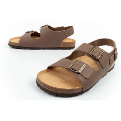 8. Bio Bio Men’s Anatomical Genuine Leather Sandals