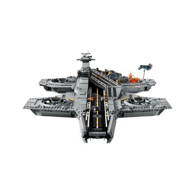 4. LEGO Marvel Super Heroes 76354 - SHIELD Helicarrier