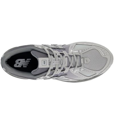 9. New Balance U1906RNY sports shoes