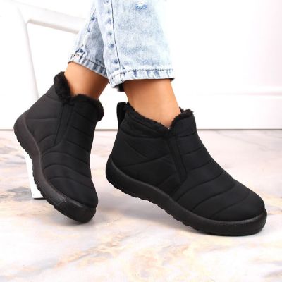 10. News W EVE438A Waterproof Slip-On Snow Boots Black