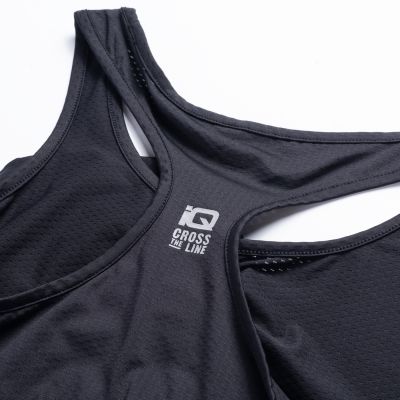 12. Ilaos Wmns Sleeveless T-shirt