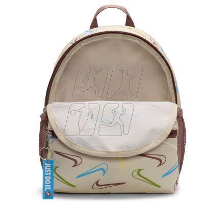 5. Nike Brasilia JDI backpack FN0954-104