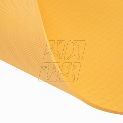 12. Body Sculpture TPE Yoga Mat BB8302EO6MM