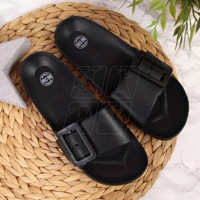 3. Black beach slippers Big Star W FF274A389