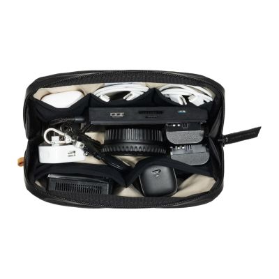 4. Native Union WFA 1 pc. Bag