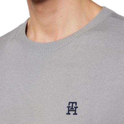 9. Tommy Hilfiger Crew Neck Knit Sweater M UM0UM02629