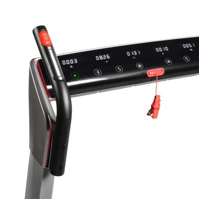 21. FLOW FITNESS ELECTRIC TREADMILL RUNNER DTM400i
