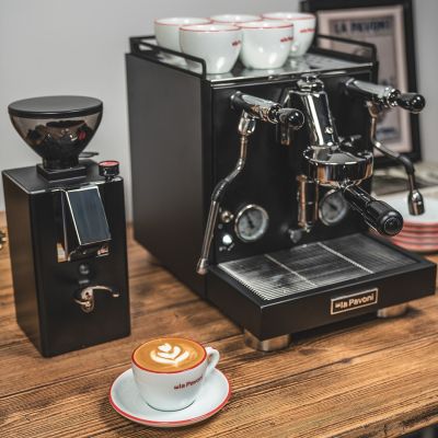 12. La Pavoni Coffee Machine (LPSCVB01EU) New Cellini Evolution