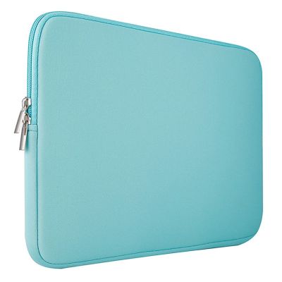 2. Universal laptop cover 15.6'' - light blue