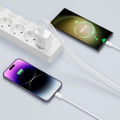 4. Tech-Protect NC30W Charger USB-C PD 30W / USB-A QC 3.0 - Black